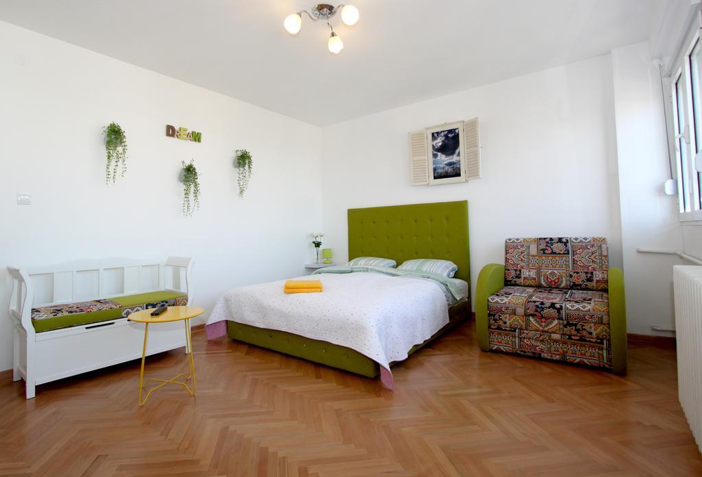 Dream Apt With Parking Appartement Belgrado Buitenkant foto