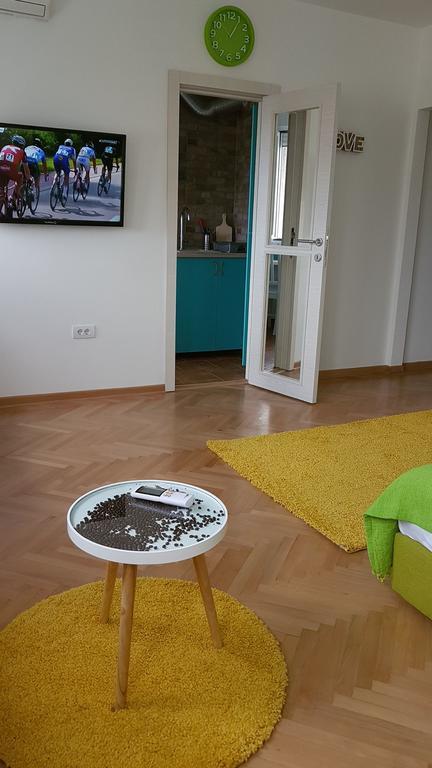 Dream Apt With Parking Appartement Belgrado Buitenkant foto